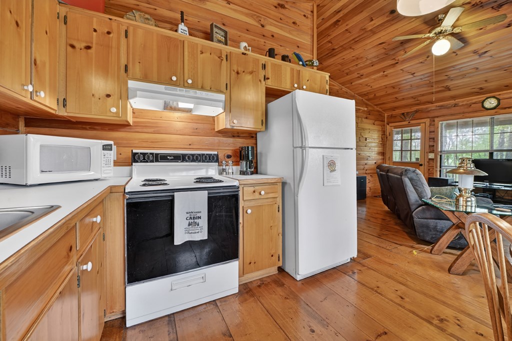 429848 Blue Ridge Residential