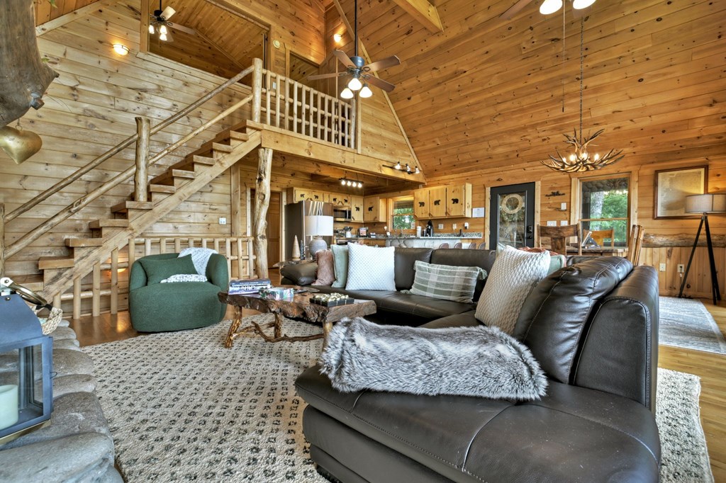 429892 Blue Ridge Residential