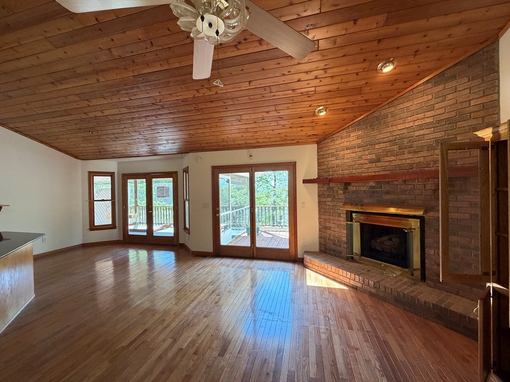 429921  In Foreclosure