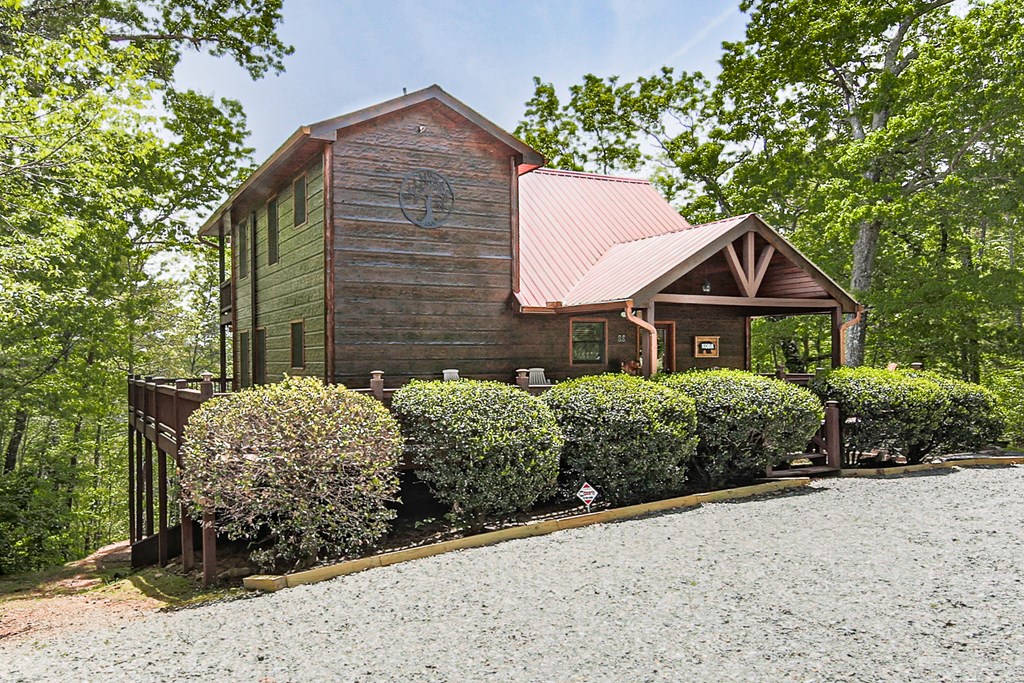 429943 Blue Ridge Residential