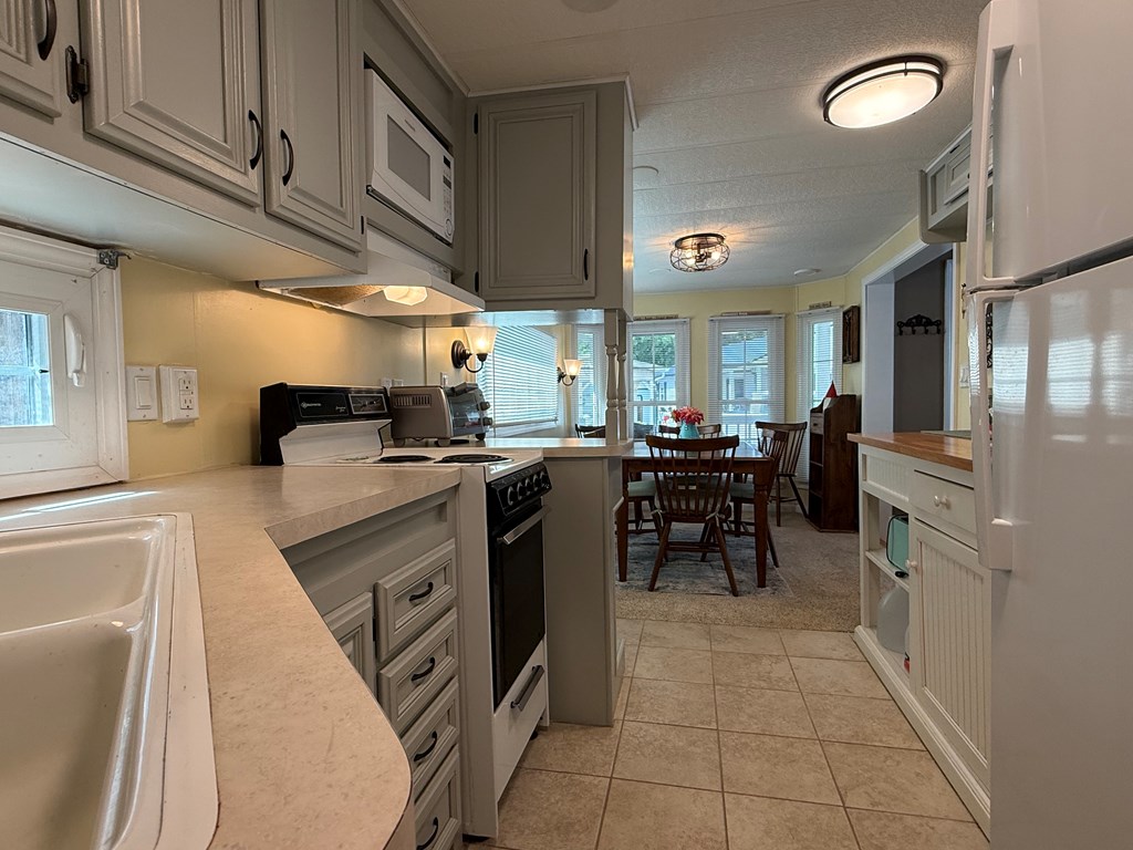 429949 Hiawassee Residential