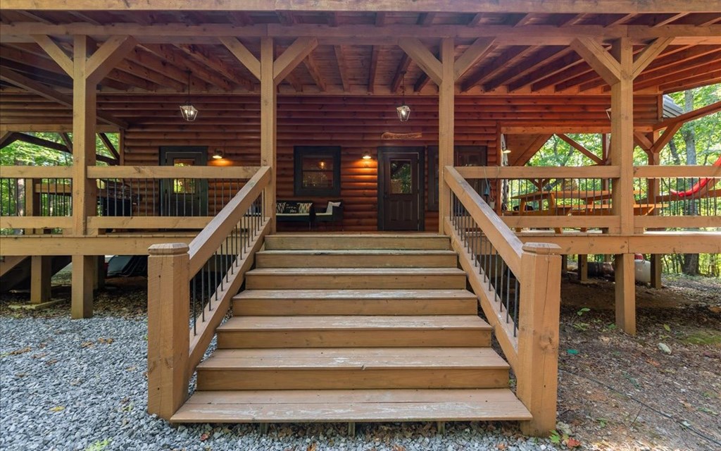 429976 Blue Ridge Residential