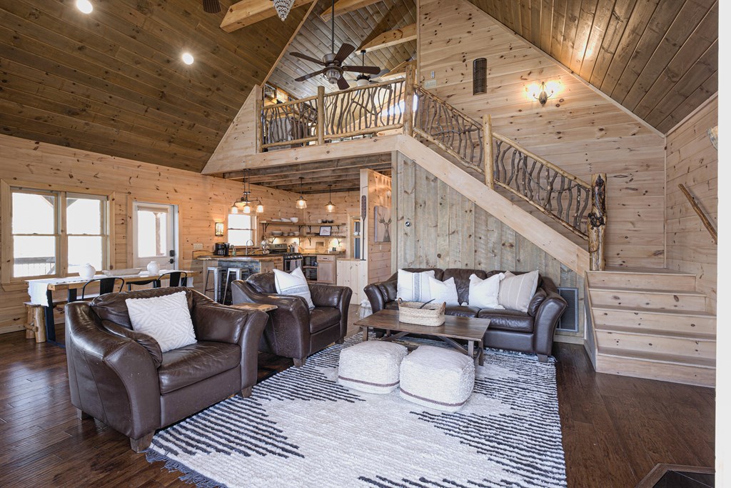 429976 Blue Ridge Residential