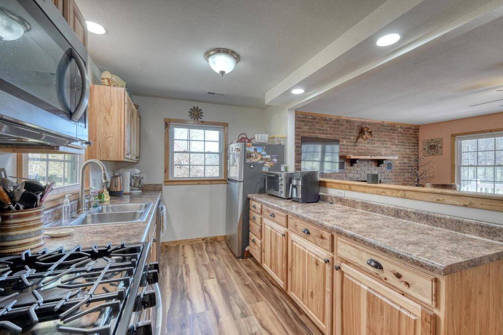 429981 Warne Residential