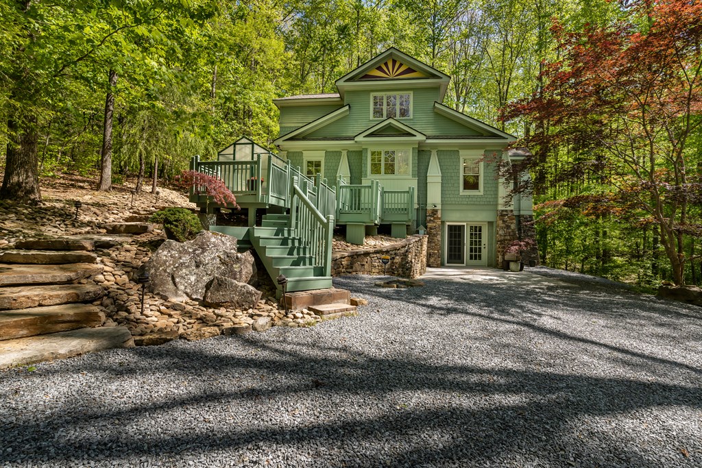 429985 Blue Ridge Residential