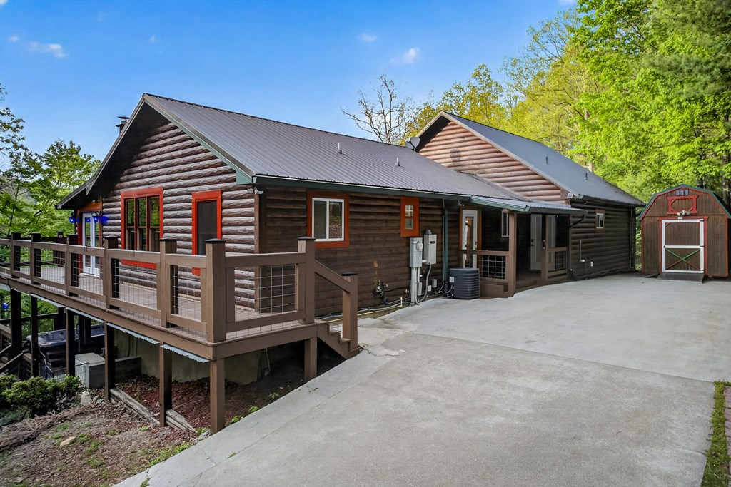 430000 Blue Ridge Residential