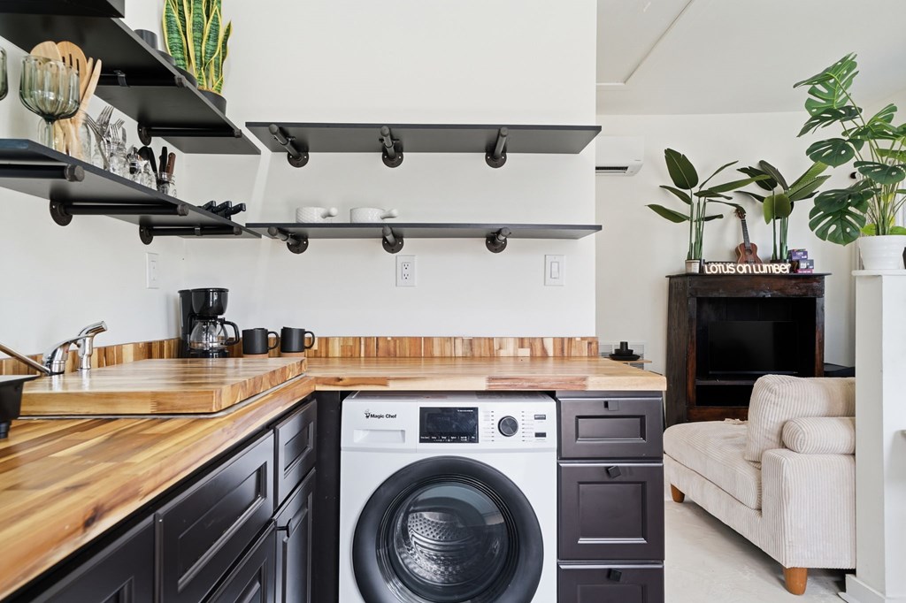 430058 7066928354 Existing Rental History