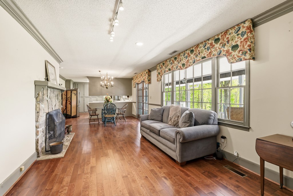 430065 Blairsville Active