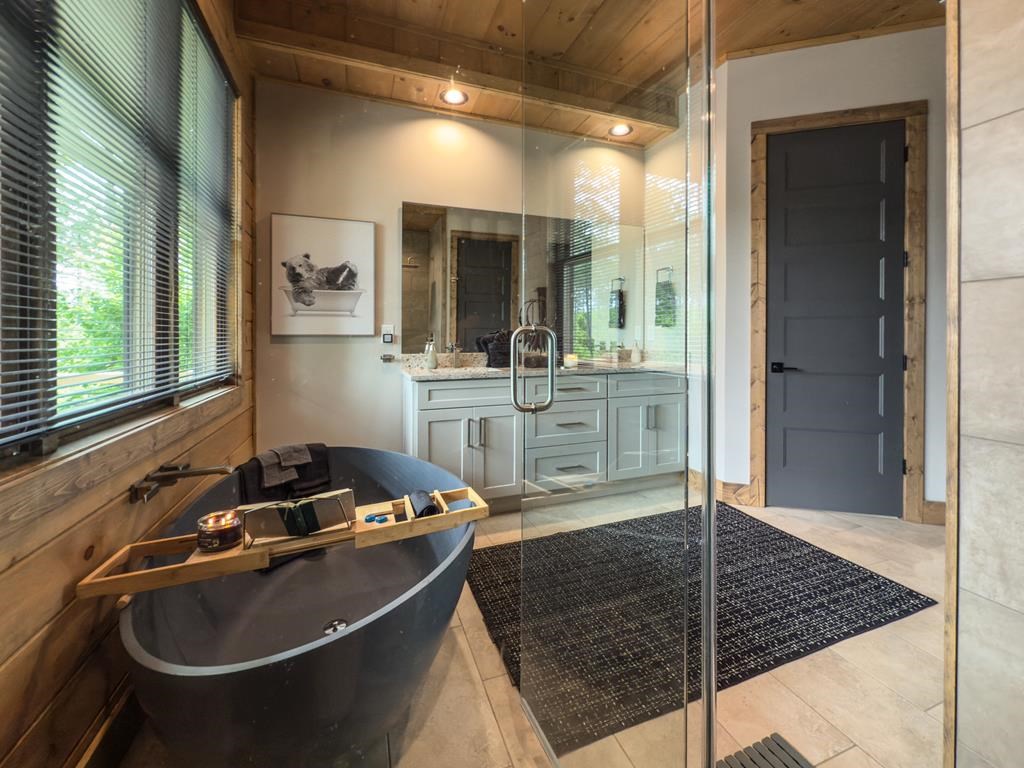 430093  Existing Rental History