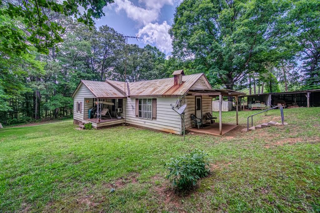 430147  Fixer Upper