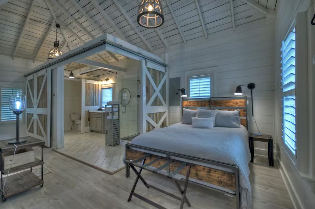 430163  Licensed Owner,Existing Rental History
