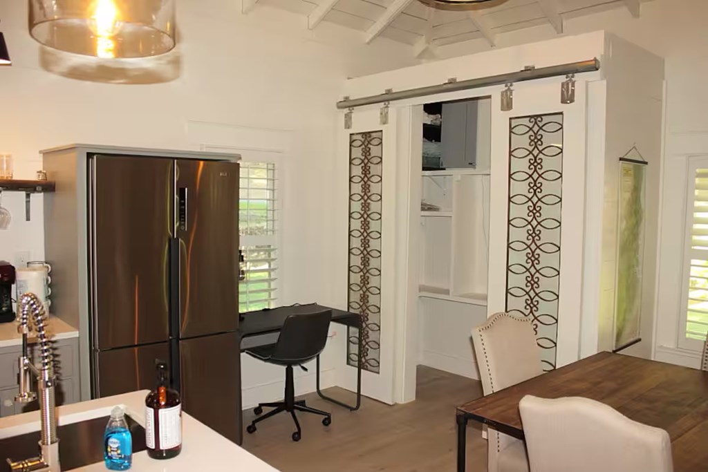 430163  Licensed Owner,Existing Rental History