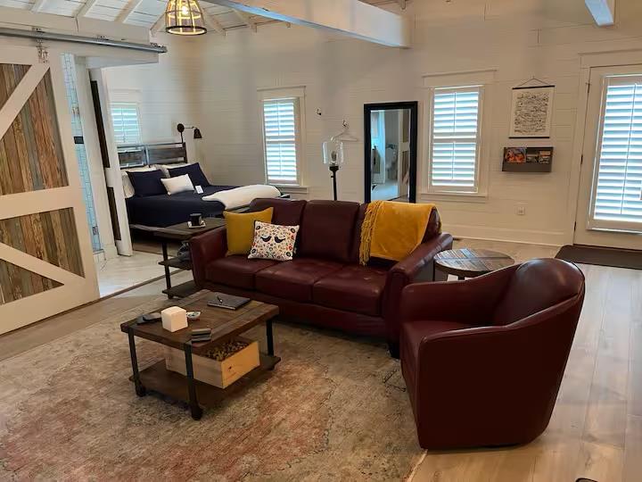 430163  Licensed Owner,Existing Rental History