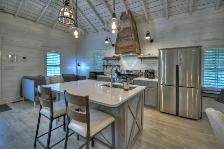 430163  Licensed Owner,Existing Rental History