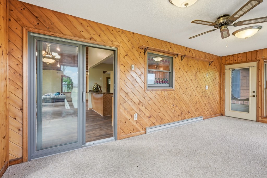 430385 Andrews Active