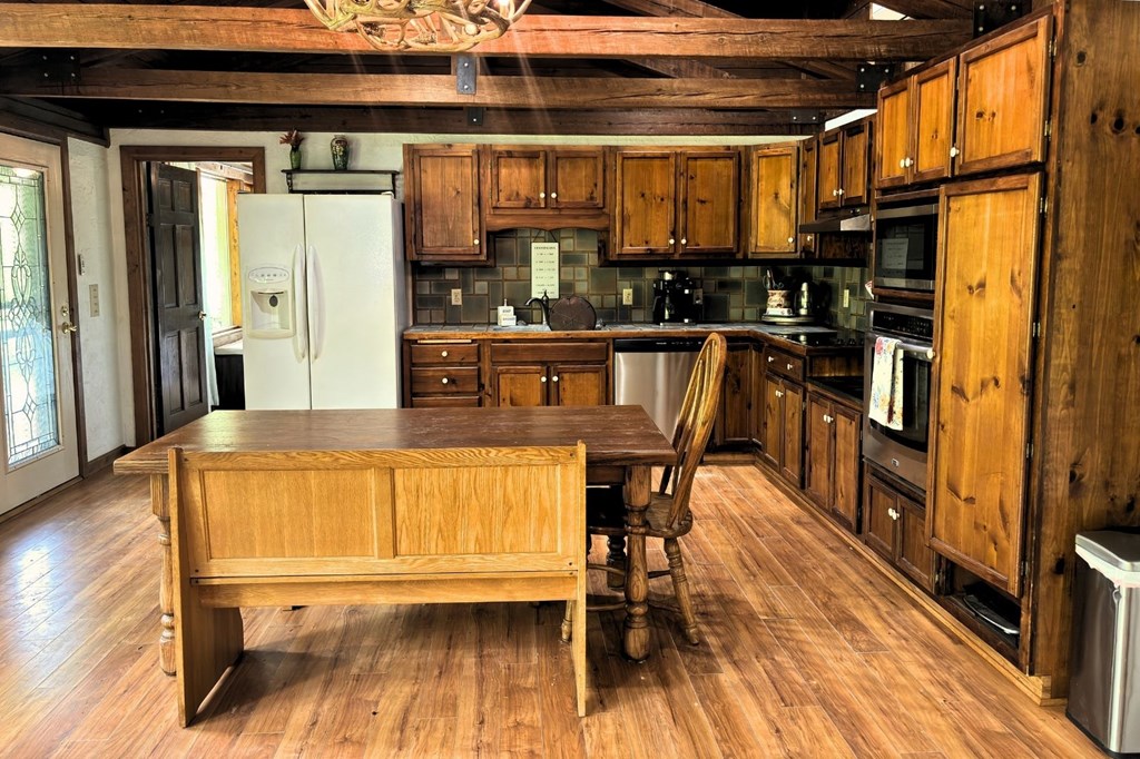 430437 Ellijay Active