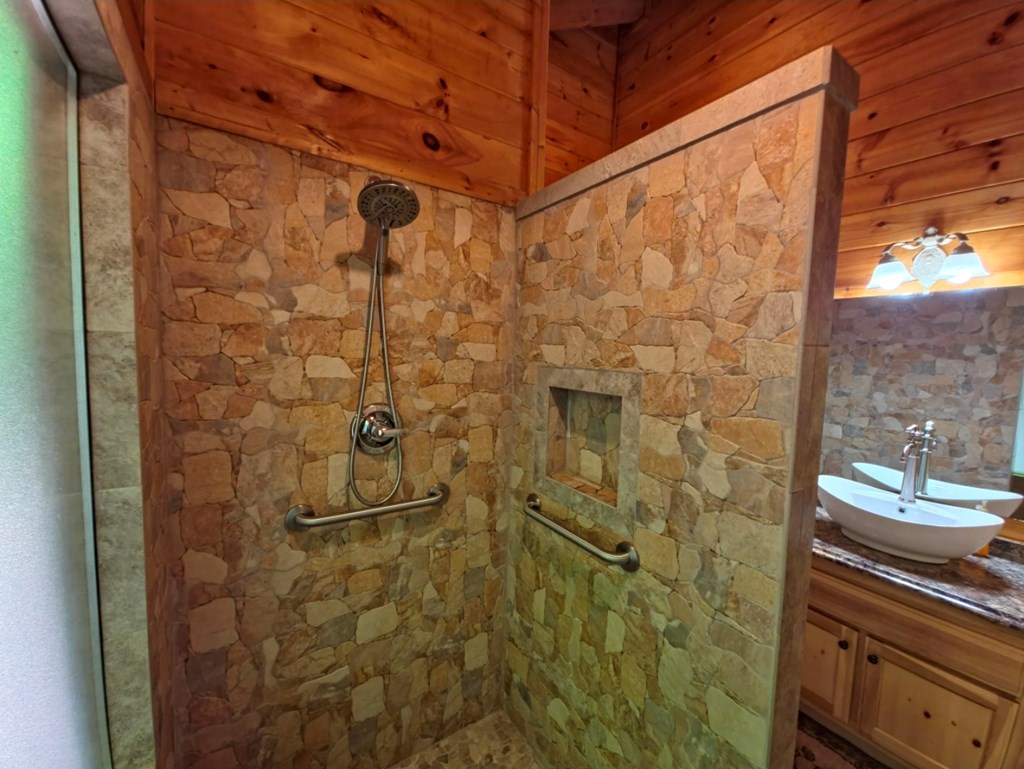 430528  Existing Rental History