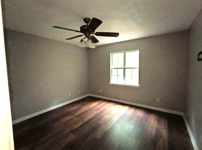 430574 7068972295 In Foreclosure