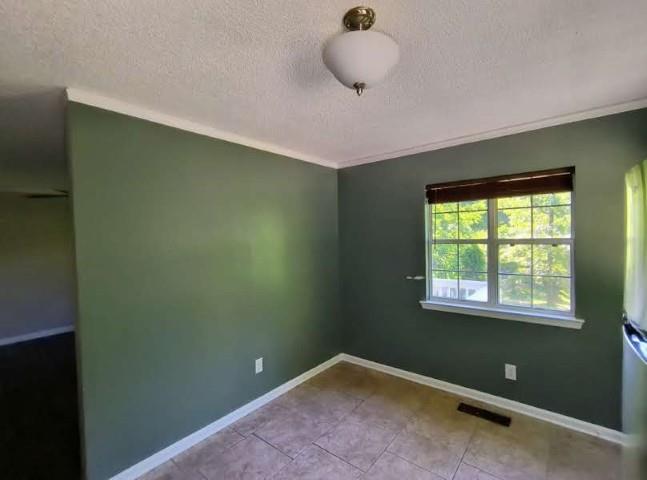 430574 7068972295 In Foreclosure