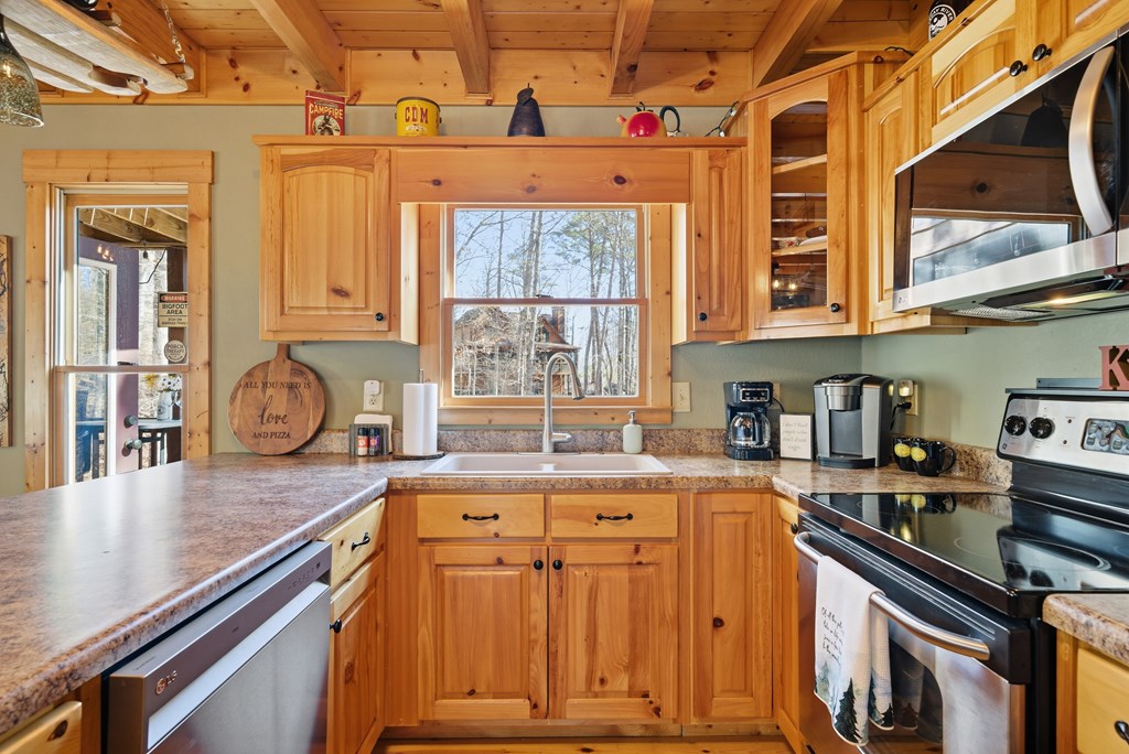 430653 Ellijay Pending