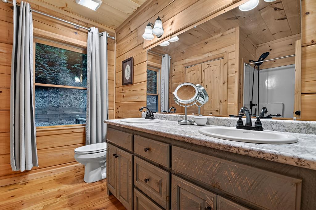 430689 Ellijay Active