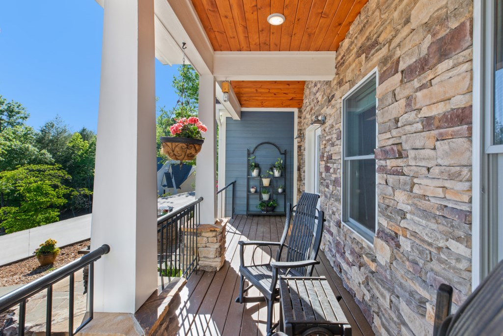 430720 7068971720 