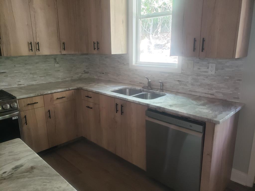 430753  