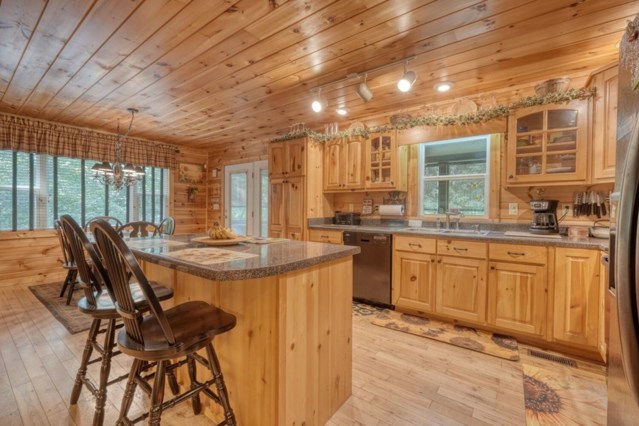430816 Ellijay Active