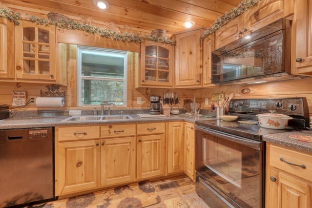 430816 Ellijay Active