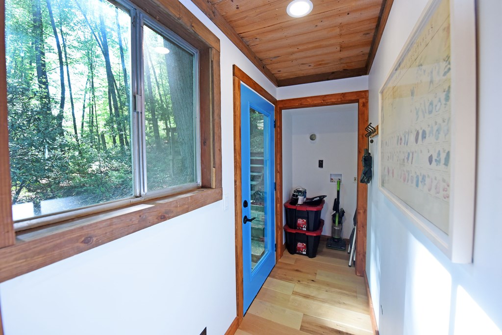 430837 Blue Ridge Active