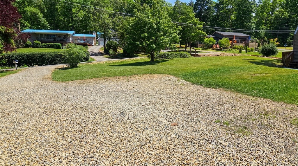 430910 Hiawassee Active