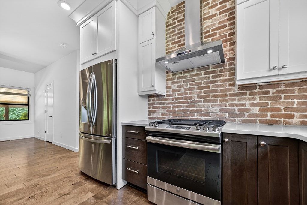 430912  Licensed Owner,Existing Rental History