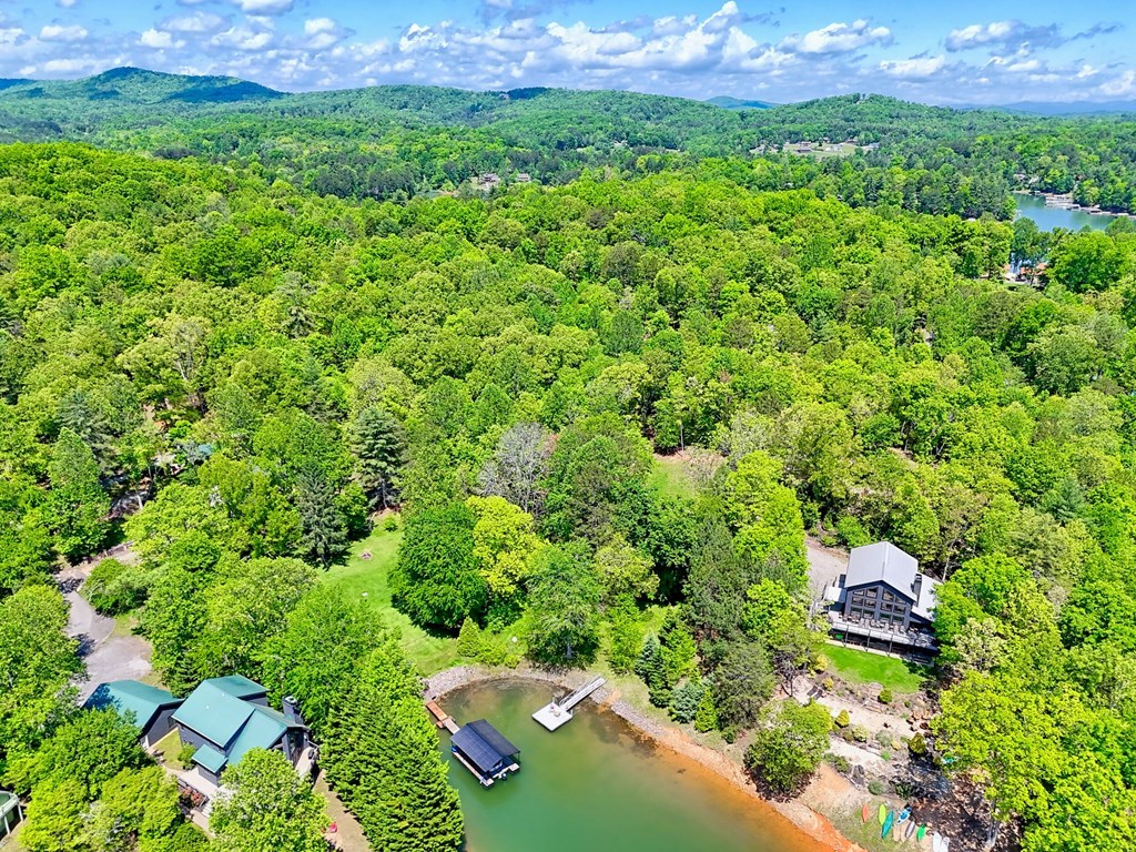 430935 Blairsville
 Land