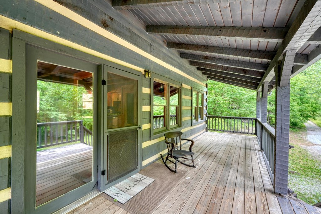 430937 Hayesville Active