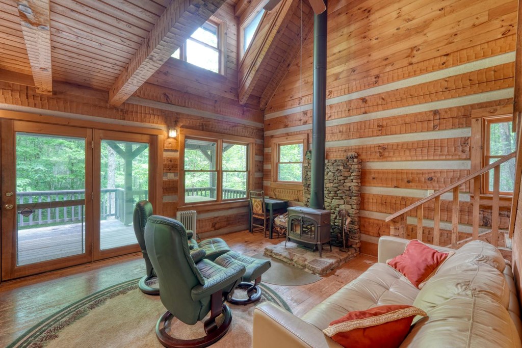 430937 Hayesville Active