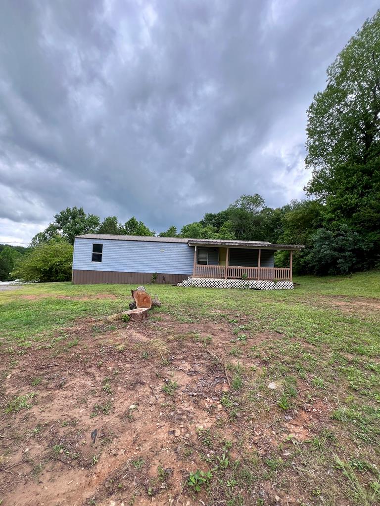 430953  Fixer Upper