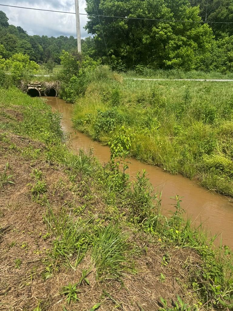 430963 Ellijay
 Land