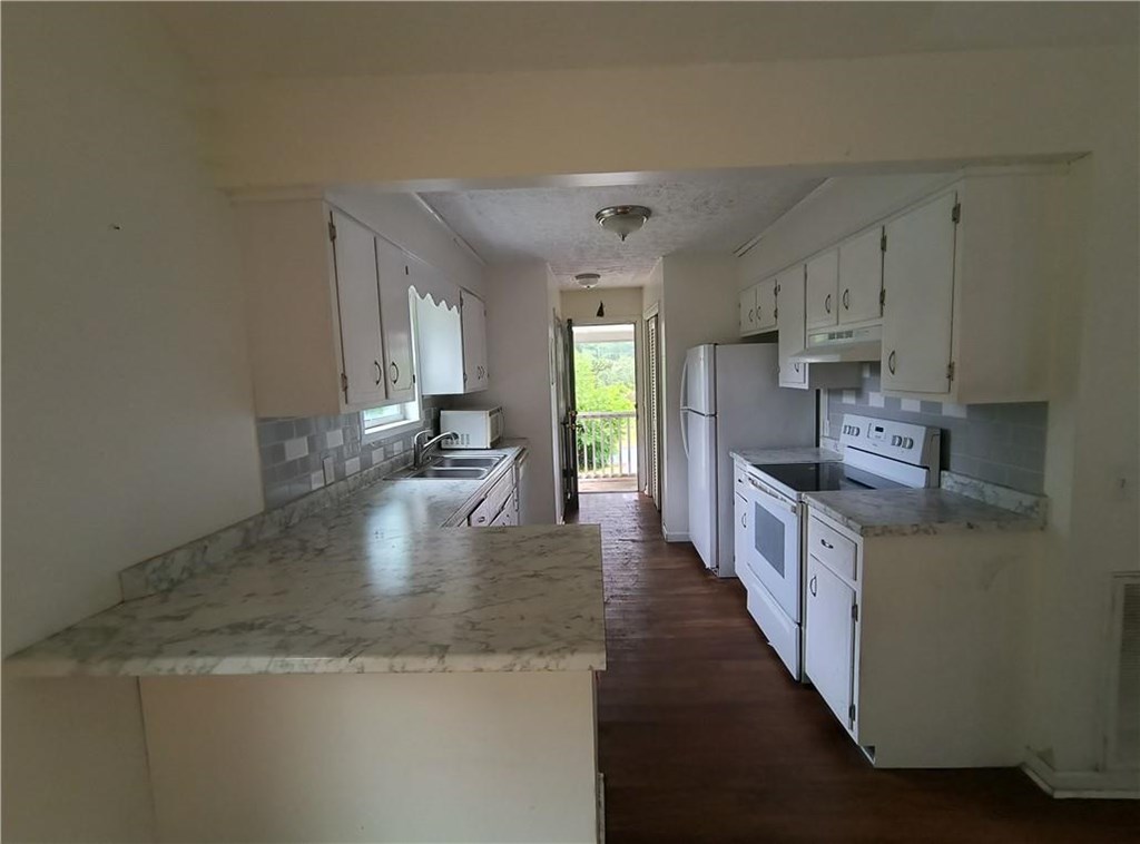 430998 7068972295 In Foreclosure
