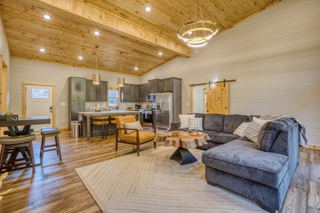 431092 5853016853 Existing Rental History