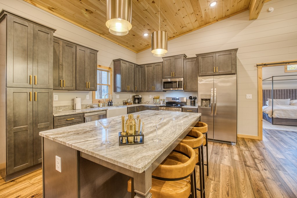 431092 5853016853 Existing Rental History