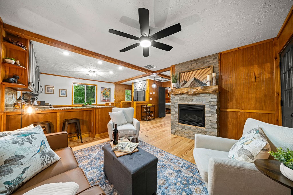 431106 Ellijay Active