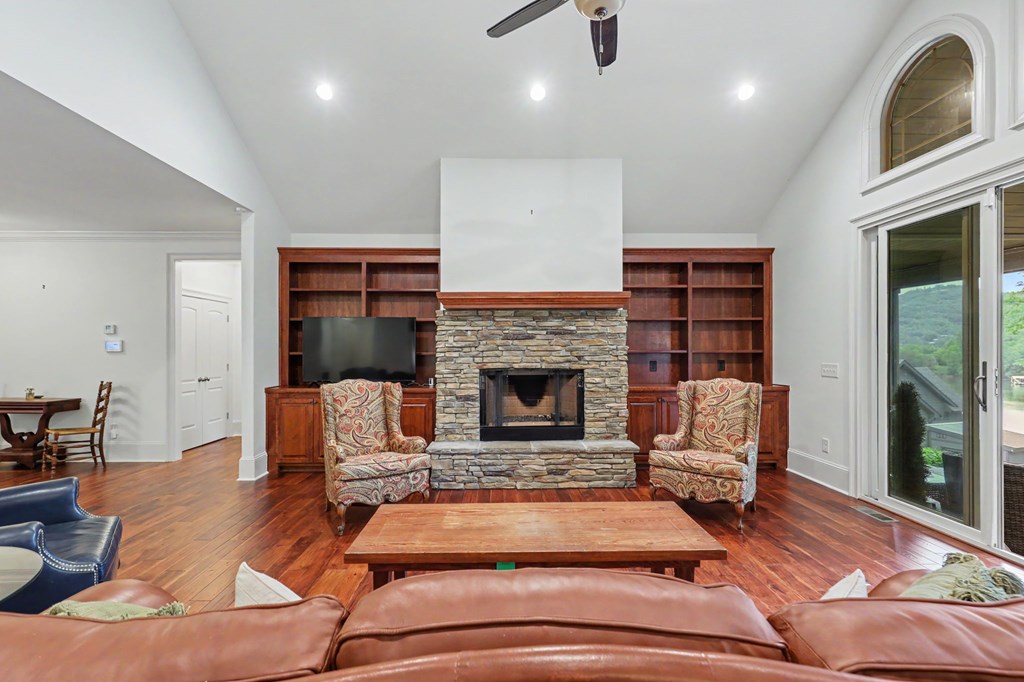 431161 Hiawassee Active