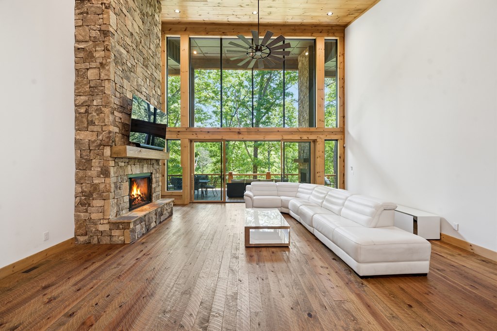 431259 Cherry Log Active