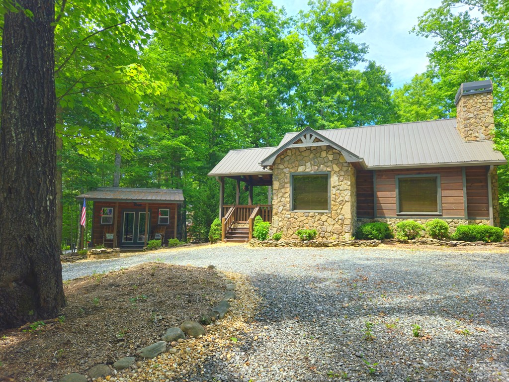 431283 Morganton Active