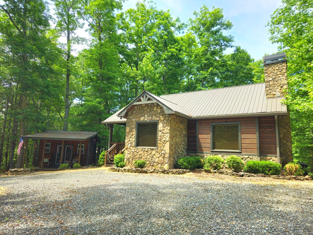 431283 Morganton Active