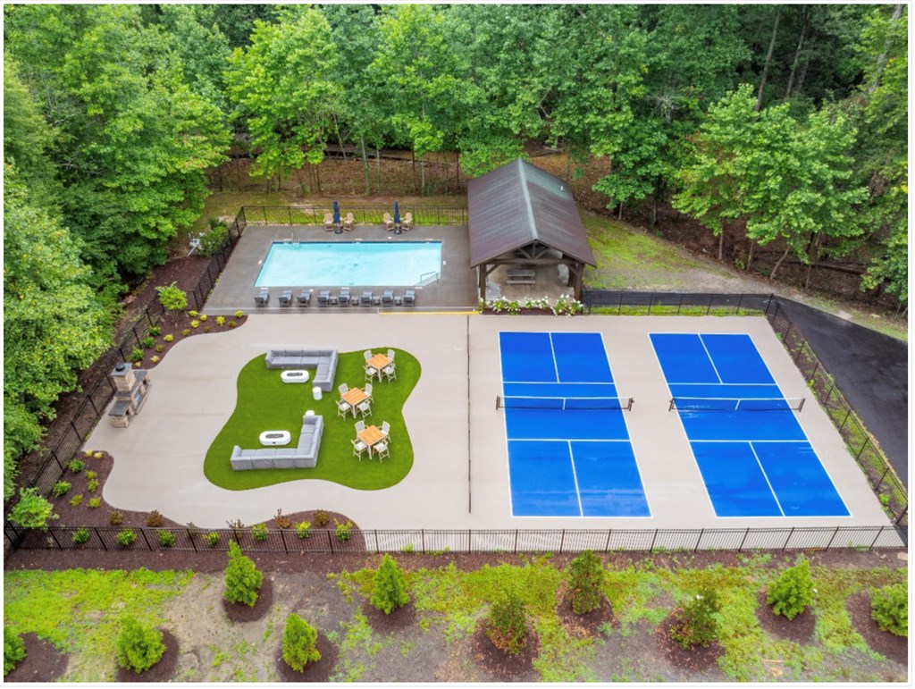 431375 Ellijay
 Land