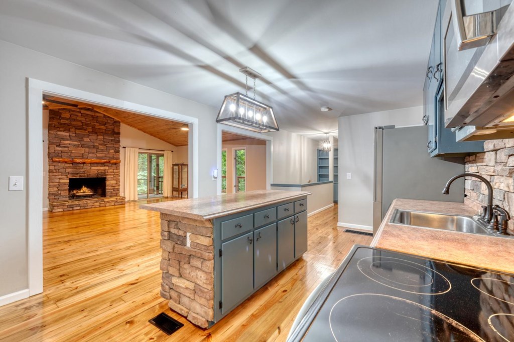 431376 Ellijay Pending