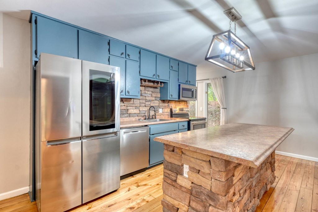 431376 Ellijay Pending