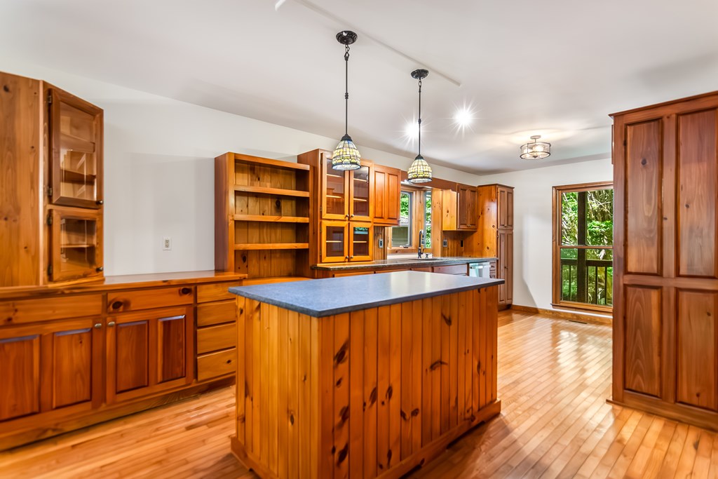 431381 Ellijay Pending