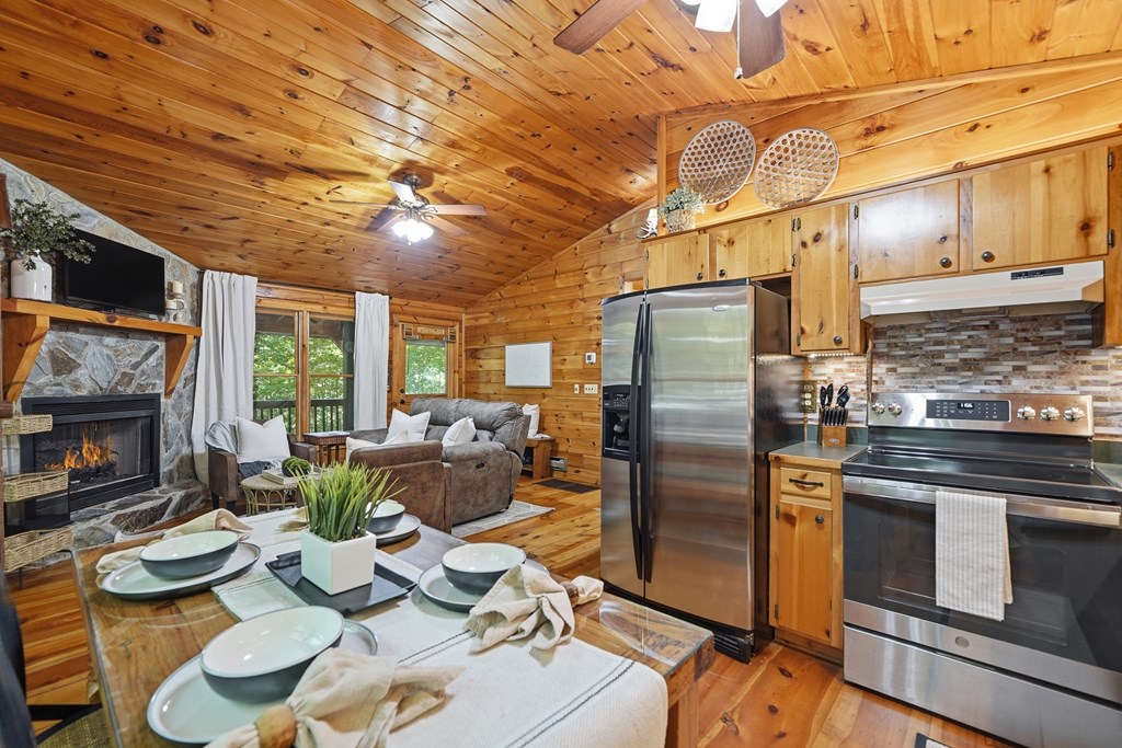431404 Ellijay Active